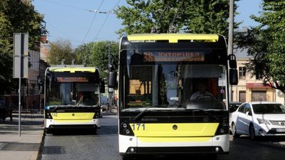 У Львові зупинився рух тролейбусів