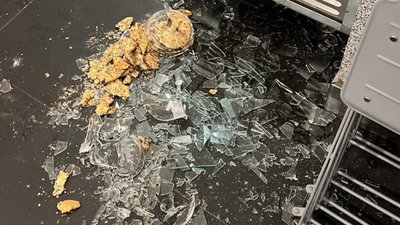 У центрі Львова розтрощили кав'ярню