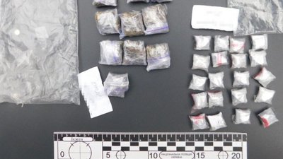 У Львові поліцейські затримали мешканців Запоріжжя та Донеччини за підозрою у розповсюдженні наркотиків та психотропів