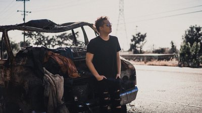 Liam Fisher, Саша Чеф та ГФ «Капеланський Патруль» відзняли кліп «Зброя» у Скуратовського про цінність людського життя та  важливість капеланської підтримки