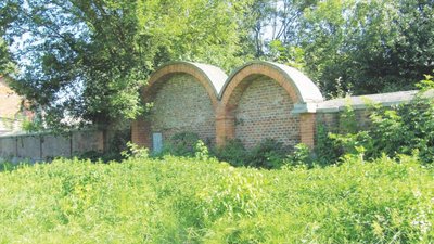 Ситуація щодо єврейського кладовища у Самборі набула загрозливих форм, - звернення