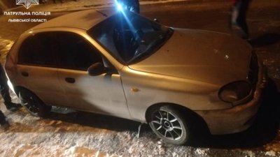 На дорогах Львова нетверезий 32-річний водій двічі втікав від поліції