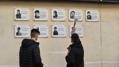 У Львові відкрили меморіальні таблиці 9 захисникам