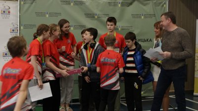 На Львівщині відбулись змагання із плавання