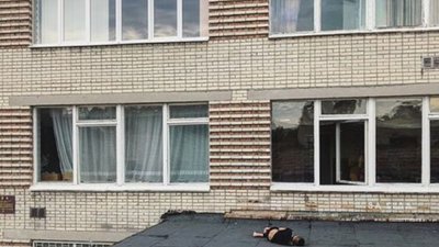 У  Червонограді підліток випав з третього поверху будівлі школи