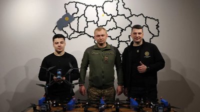 Співак SHUMEI вкотре підсилив захисників зі Львівщини