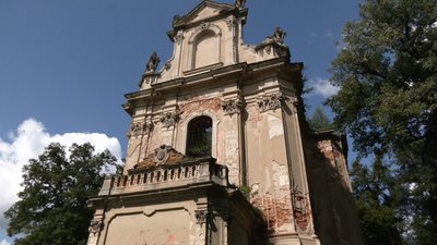 На Львівщині організували мистецький пленер, аби привернути увагу до стану храму (ВІДЕО)