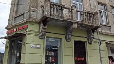У Садового похвалились ремонтом кількох балконів