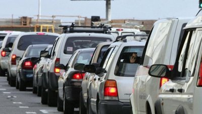 У пунктах пропуску Львівської області, на кордоні з Польщею, великі черги - ДПСУ