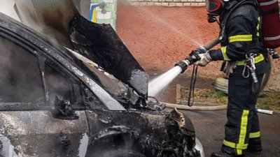 У Львові згорів автомобіль