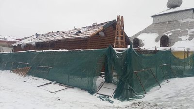 У Львові розпочався демонтаж самобуду УПЦ МП на Сихові (ФОТО)