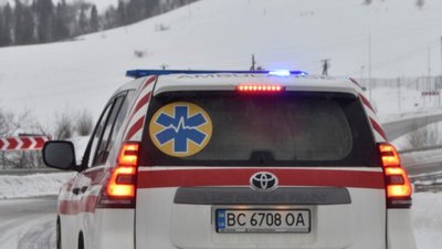 Переплутав двері: у тирі на Львівщині важко поранили 17-річного сумчанина