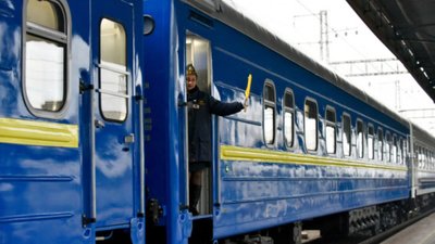 До Львова затримується рух поїздів