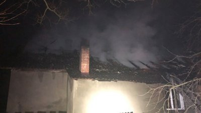 На Жовківщині ліквідували пожежу у житловому будинку (ФОТО)