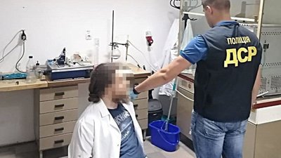 «Хімік», який виготовляв наркотик у ветуніверситеті, знову працює