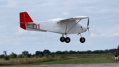 ЗСУ отримають БПЛА D-80 Discovery та E-300 Enterprise