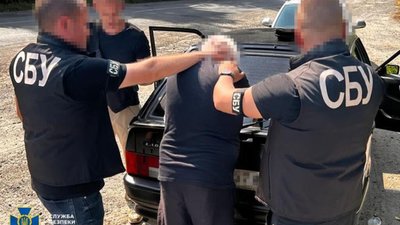 У Славуті затримали російського агента (ФОТО, ВІДЕО)