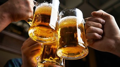 Гірників Львівщини поїтимуть пивом