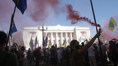 Геращенко викликала Бужанського на мовну дуель