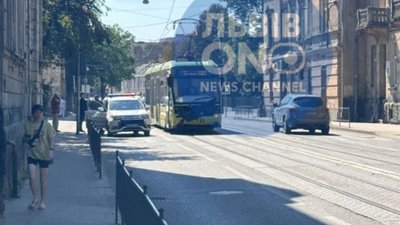 У Львові трамвай потрапив у аварію