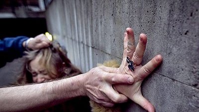 На Львівщині по дорозі додому зґвалтували та вбили жінку