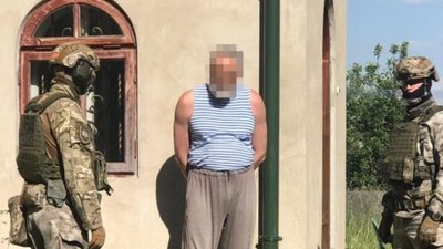 На Львівщині затримали священика, який торгував зброєю (ВІДЕО)