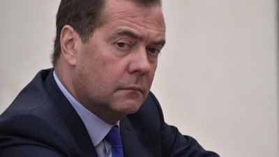Уряд Росії подав у відставку