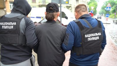 Поліцейські затримали підозрюваного у вбивстві українки у Польщі (ВІДЕО)