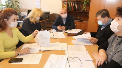 Львівська обласна рада розгляне звернення щодо повернення звання Героя України Степану Бандері