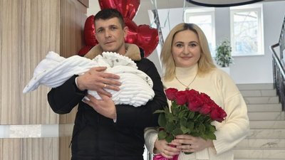 У Львові лікарі допомогли з’явитися на світ четвертій дитині в родині