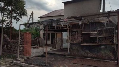 В Херсонській області російські окупанти обстріляли селище Чорнобаївка