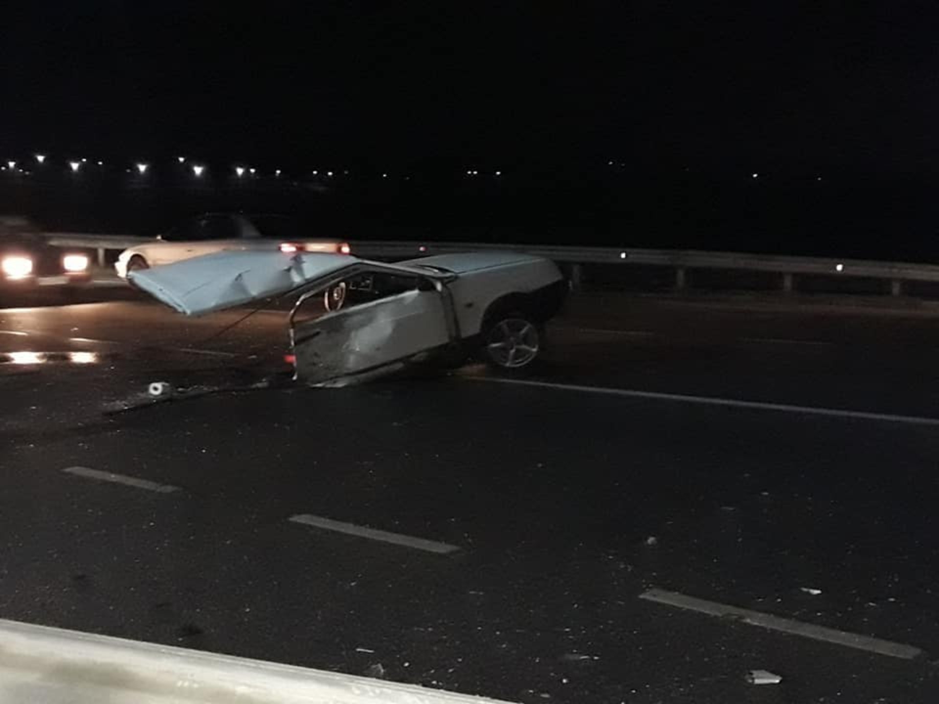 На Львівщині у жахливій аварії розірвало автомобіль. Фото Варта-1