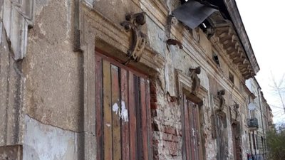 У Львові просять знести аварійний будинок (ФОТО)