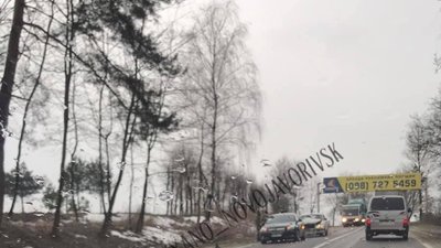 На трасі "Львів-Краковець" зіткнулись автомобілі (ФОТО)