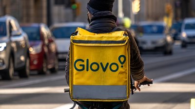 Компанія Glovo вивчає деталі інциденту та встановлює особу кур’єра, який здійснював доставку
