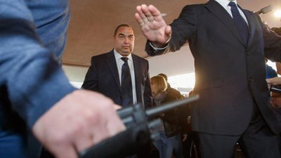 Ватажок ЛНР таки втік до Москви