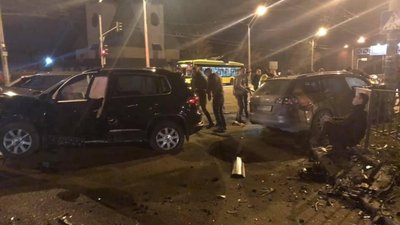 У Львові в аварії травмувалось четверо осіб (ФОТО, ВІДЕО)