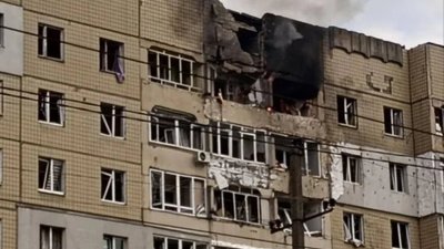 У Львові на Сихові горить будинок