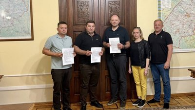 Садовому подарували амбулаторію