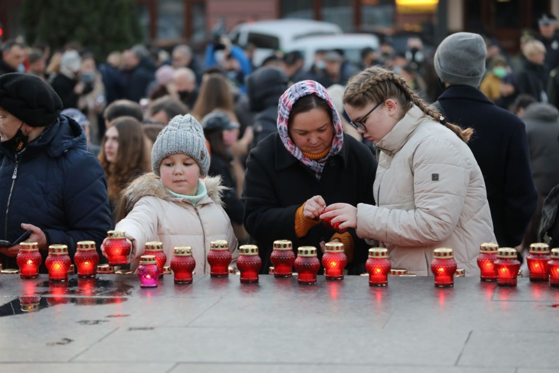 У Львові вшанували пам’ять жертв голодоморів та політичних репресій, фото ЛМР
