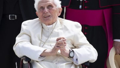 Стан здоров’я Бенедикта XVI погіршується