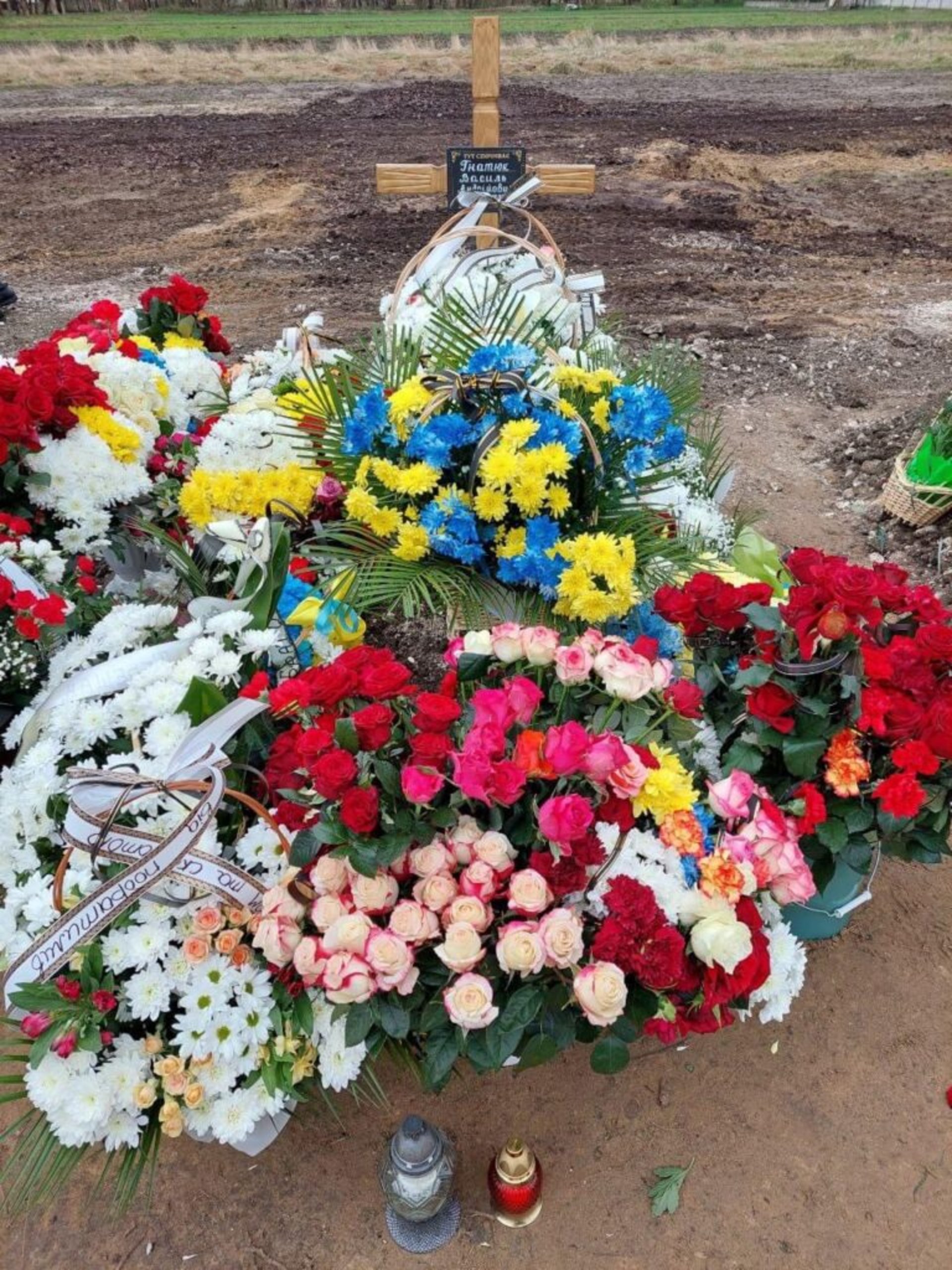 Львівщина провела в останню путь військових льотчиків