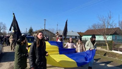 Львівщина провела в останню путь захисника України (ФОТО)