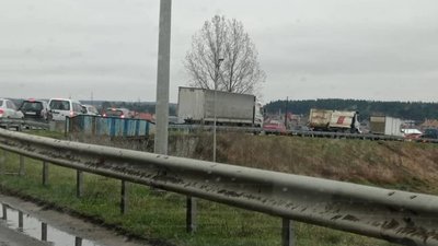 У Львові об’їзна погрузла у тягучках (ВІДЕО)