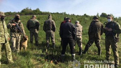 На Старосамбірщині правоохоронці вилучили рушниці у мисливців (ФОТО)
