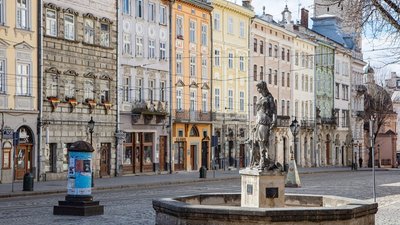 Як спорожніли вулиці Львова під час карантину (ФОТО)