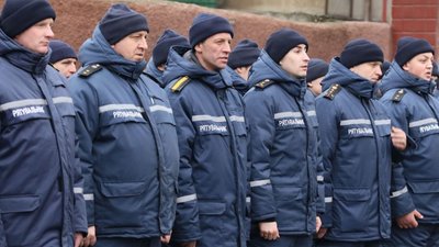 На Львівщині "перекинувся автобус": ДСНС проводить навчання