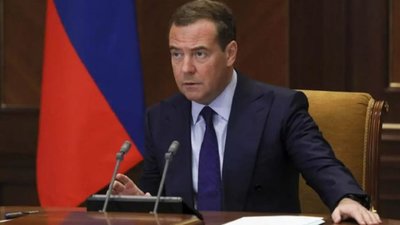 Відносини Москви і Вашингтона повернулися в епоху холодної війни, - Медведєв