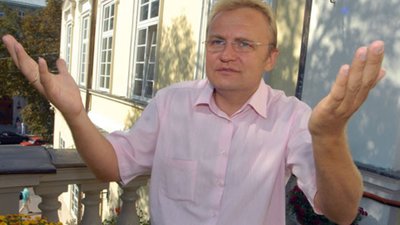 "Суцільний одобрямс": у мережі коментують звіт Андрія Садового