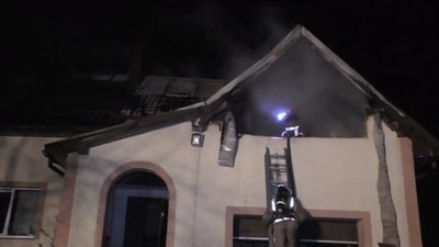 Біля Львова вигорів двоповерховий особняк (ВІДЕО)